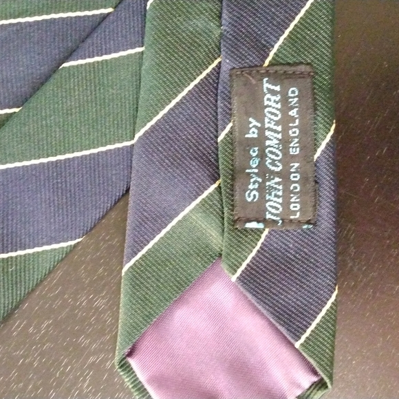 Maas Brothers Of Florida 100% Silk Tie - Picture 5 of 8